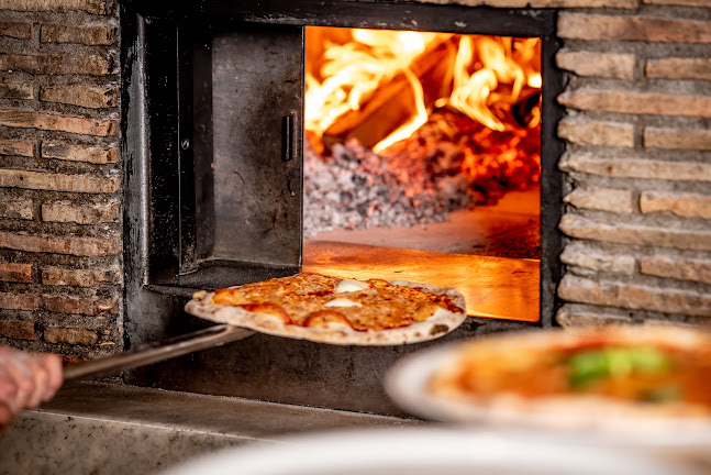 Santa Lucia Limmatplatz - Gastronomie und Hotellerie