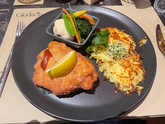 Opinii despre Restaurant Giodavin în Davos Platz - Gastronomie und Hotellerie
