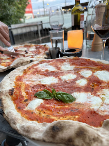 Restaurant Rosso - Gastronomie und Hotellerie