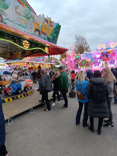 Opinii despre Schätzele-Markt în Neuhausen am Rheinfall - Gastronomie und Hotellerie