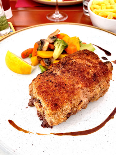 Sternen 1, 8833 Samstagern