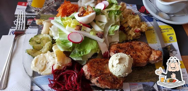 Opinii despre Restaurant Kreuzstrasse în Dürnten - Gastronomie und Hotellerie