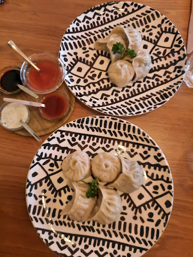 Opinii despre TIBET BISTRO ● Supertasty Food & Drinks ● VEGAN or BEEF ●Restaurant & Take Away● 🚶3min.🚶🏼‍♀️ HB Winterthur în Winterthur - Gastronomie und Hotellerie