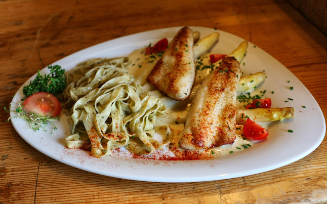 Opinii despre Restaurant Grossmatt în Therwil - Gastronomie und Hotellerie