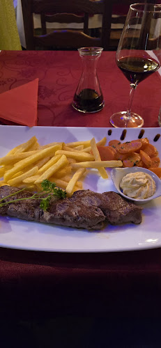 Opinii despre Café du Marché 6 Sàrl în Aigle - Gastronomie und Hotellerie