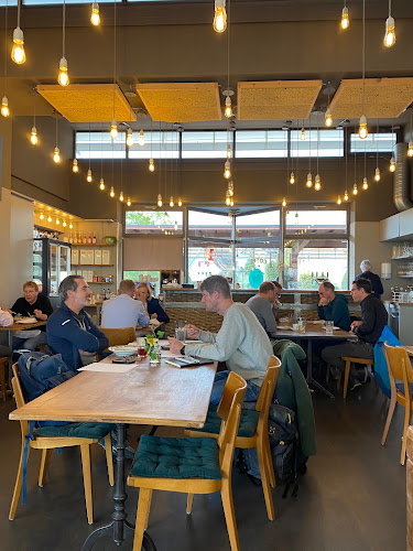 Gleis1 / Café - Kultur - Werkstatt - Gastronomie und Hotellerie