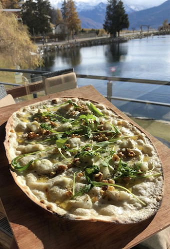 Opinii despre French Kiss lounge în Crans-Montana - Gastronomie und Hotellerie