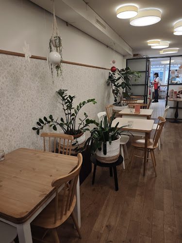 Comentarii opinii despre Bonne Maman Winterthur