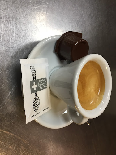 Opinii despre Pizza Pâte kebab(kebap)restaurant în Geneva - Gastronomie und Hotellerie