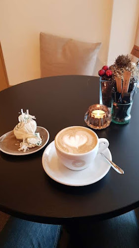 Opinii despre Kaffeeleben operated by Nuu's în Winterthur - Gastronomie und Hotellerie