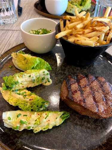 Comentarii opinii despre Tag's Café