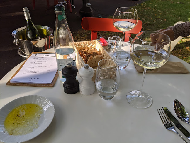 Comentarii opinii despre Café Gupi - Weinbar