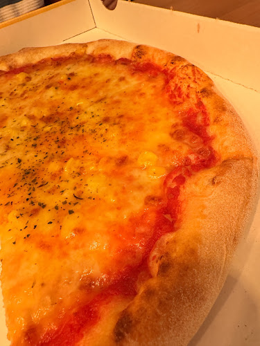 Pizza-Kurier Tornado - Gastronomie und Hotellerie