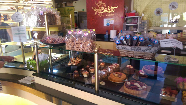 Opinii despre Panetteria Pasticceria Confetteria Buletti în Bellinzona - Gastronomie und Hotellerie