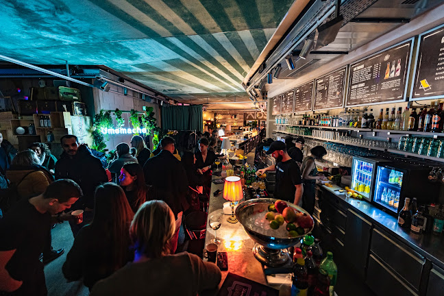 RAUM 84 - Karaoke - Bar - Ping Pong - Beer Pong - Partylocation