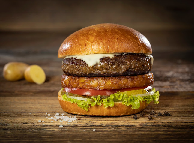 Opinii despre Big Burger Oftringen Diner & Kurier în Oftringen - Gastronomie und Hotellerie