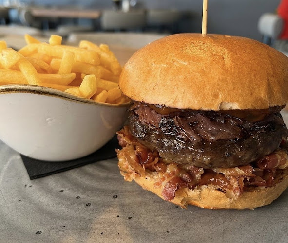 Opinii despre Aastro El Torito, Bubikon (Zürich) în Bubikon - Gastronomie und Hotellerie