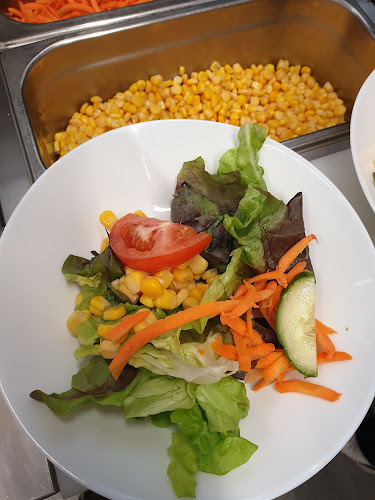 Comentarii opinii despre Swiss Chalet