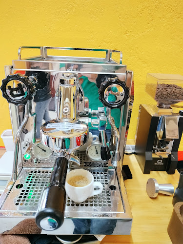 Opinii despre Wiwa Café-Torréfaction artisanale-café de spécialité commerce direct în Martigny - Gastronomie und Hotellerie