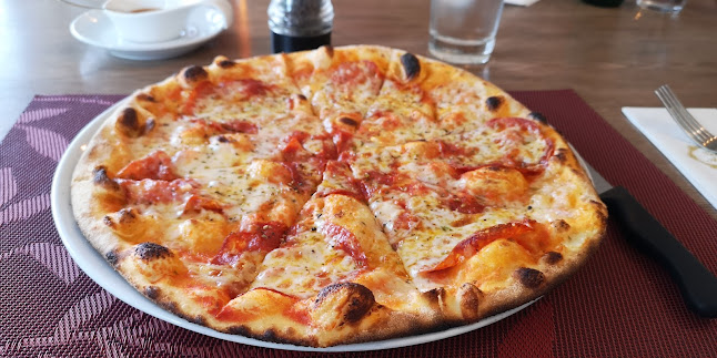 Opinii despre Mamma Mia în Kreuzlingen - Gastronomie und Hotellerie