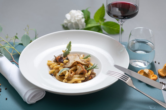 Restaurant Schloss Oberhofen - Oberhofen am Thunersee