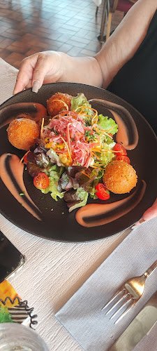 Chem. des Graviers 35, 1290 Versoix