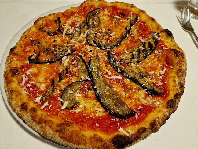 Opinii despre Restaurant zur alten Post în Oberwil - Gastronomie und Hotellerie