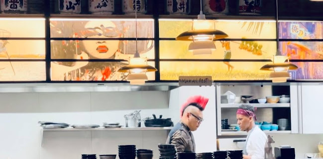 Makan Panasian Food - Crans-Montana