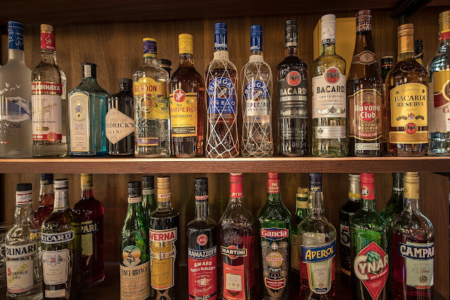 Comentarii opinii despre Simon's Steakhouse Grill & Restaurant & Bar