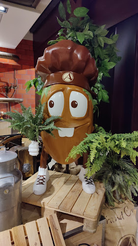 Opinii despre Aeschbach Chocolatier în Root - Gastronomie und Hotellerie