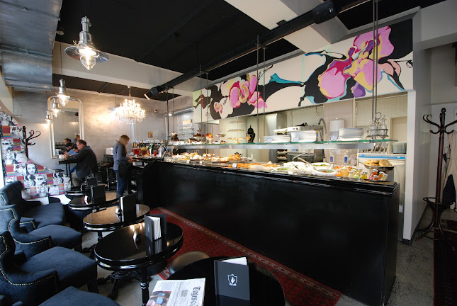 Opinii despre Poushe Strudelhaus în Zürich - Gastronomie und Hotellerie