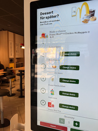 Opinii despre McDonald's în Zürich - Gastronomie und Hotellerie