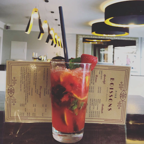 Comentarii opinii despre Restaurant Delifrance, Mme Petrus Camelia