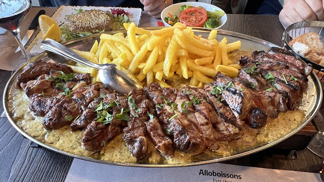 Le Soleil, El Segundo