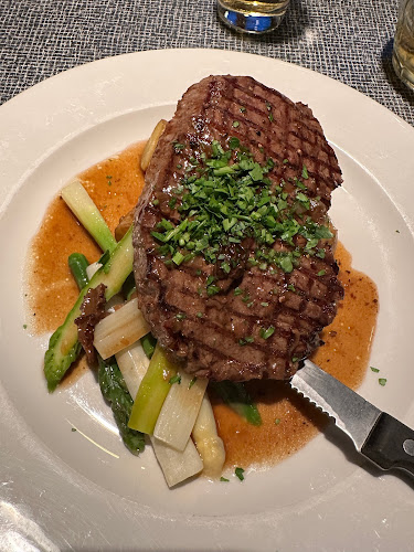 Comentarii opinii despre Rostiger Anker