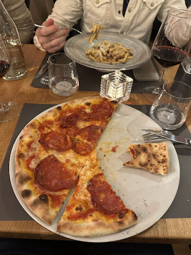 Opinii despre Centogrammi Cucinabar în St. Gallen - Gastronomie und Hotellerie