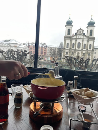 Comentarii opinii despre FONDUE HOUSE DU PONT