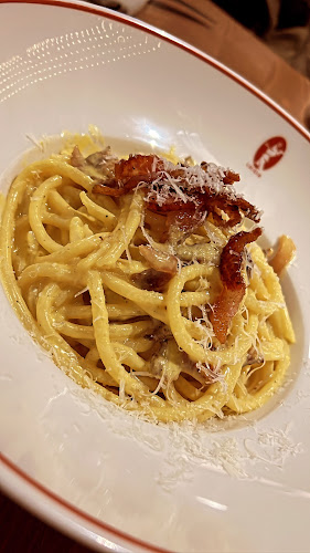 Luigia Fribourg - Gastronomie und Hotellerie