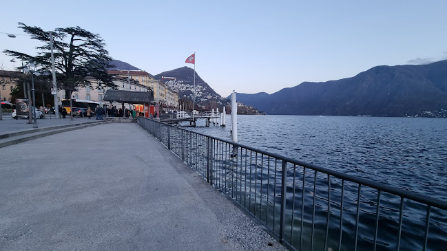 Opinii despre Lugano station în Lugano - Gastronomie und Hotellerie