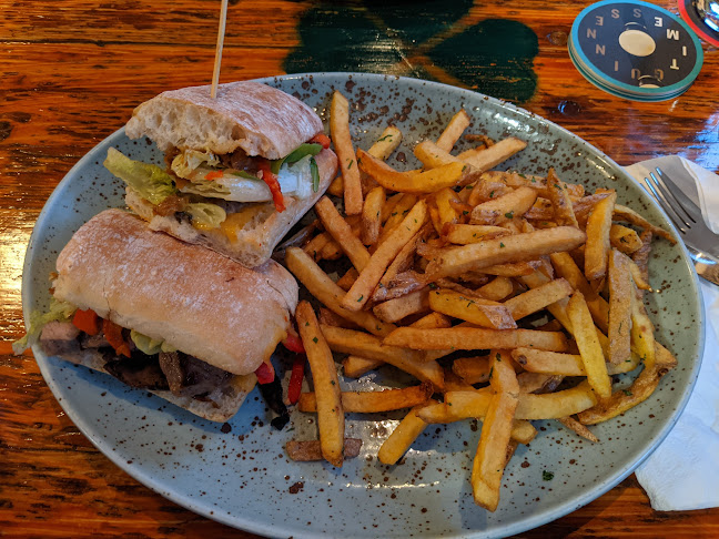 Comentarii opinii despre O'Callaghan's Shamrock Irish Pub