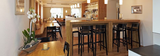 Zürcherstrasse 2, 8852 Altendorf