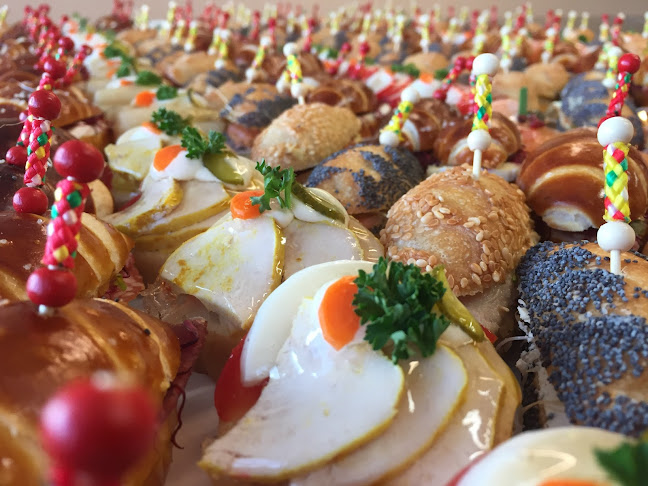 Cours de pâtisserie et Service traiteur Sàrl - Gastronomie und Hotellerie