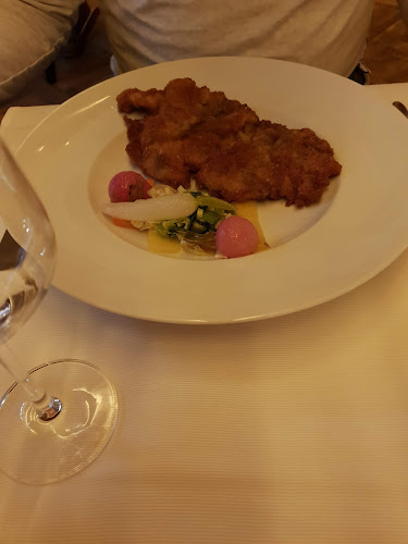 Opinii despre Gasthaus Engel în Küssnacht - Gastronomie und Hotellerie