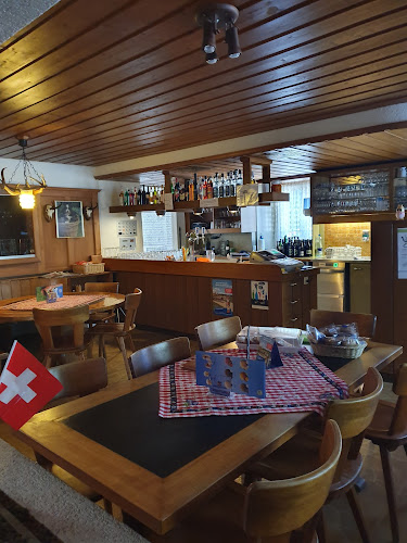 Opinii despre Restaurant Pöstli Oberurnen în Oberurnen - Gastronomie und Hotellerie