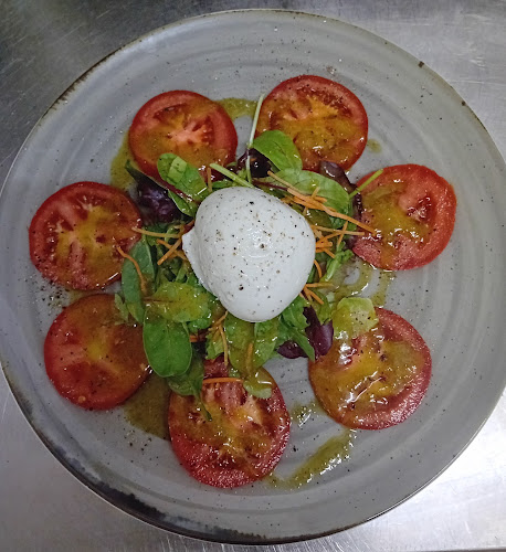 Café-Resto Le Plan B - Gastronomie und Hotellerie