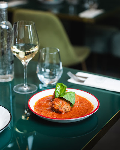 Opinii despre Pizzeria Ciro în Geneva - Gastronomie und Hotellerie