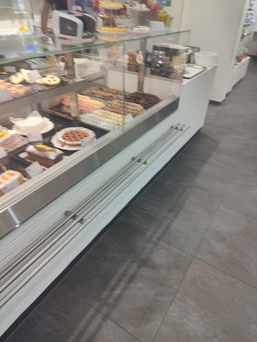 Comentarii opinii despre Bäckerei-Konditorei Beck Fischer AG