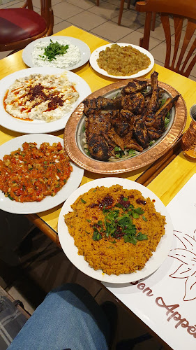 Pl. du Temple 1, 1227 Carouge