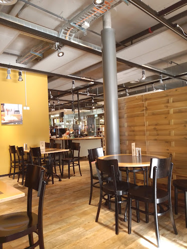 Opinii despre Coop Restaurant Ostermundigen Bahnhof în Ostermundigen - Gastronomie und Hotellerie