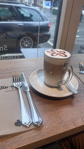 Comentarii opinii despre Two Hands Restaurant